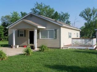 127 Moore St, Brighton, IL 62012