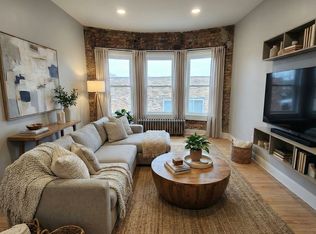 2313 E Webster Pl APT 5, Milwaukee, WI 53211