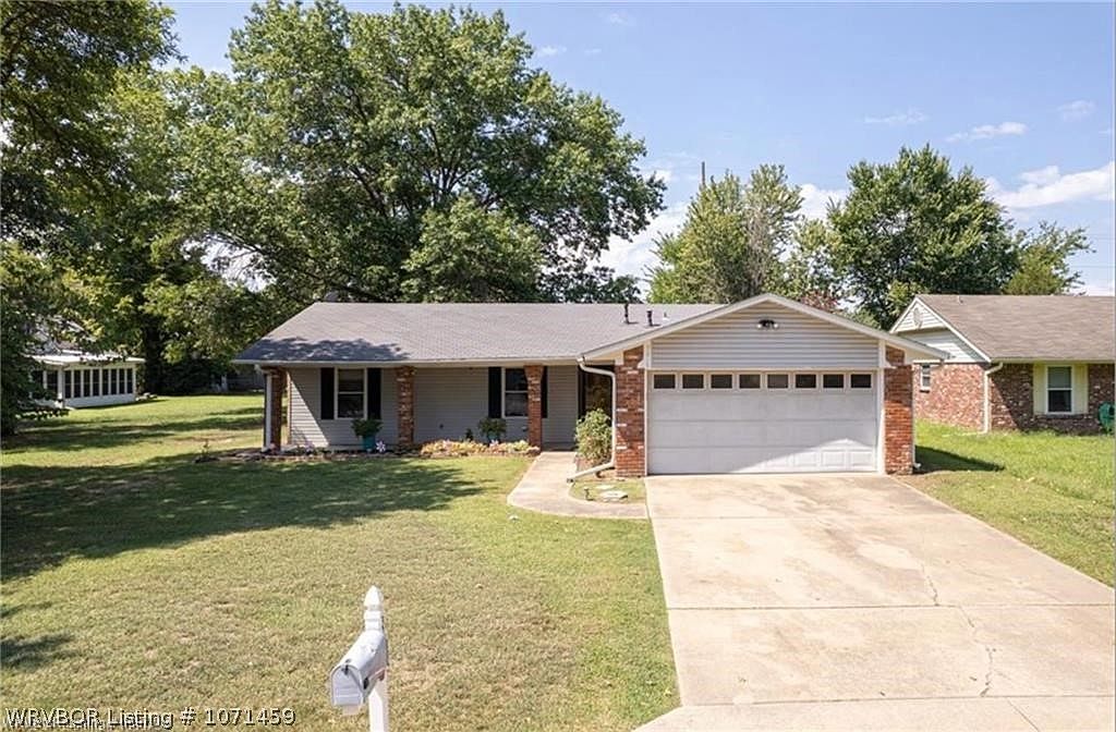 3216 S 92nd St, Fort Smith, AR 72903 | Zillow