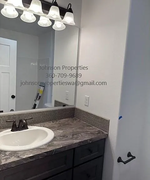 Master Bathroom 1