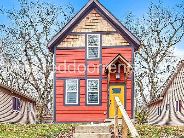 1619 N Tacoma Ave — Photo 24