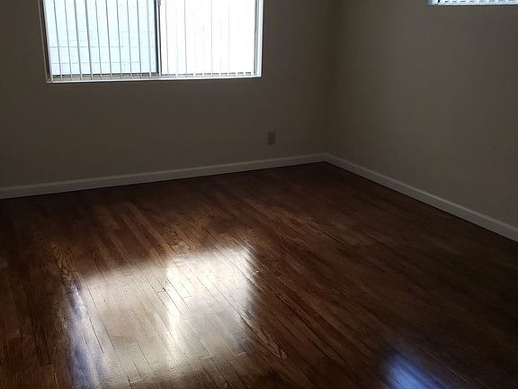 5th image of 134 N Adams St APT 4