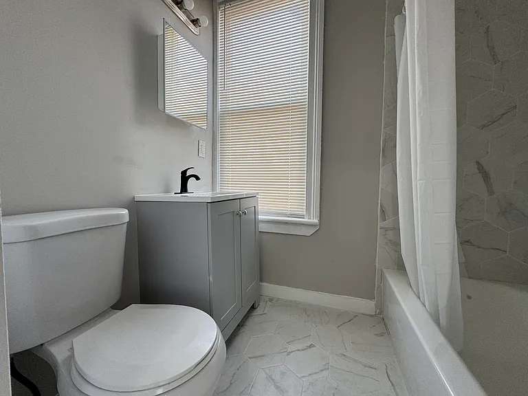 6A8 Elm St #A8 — Photo 5