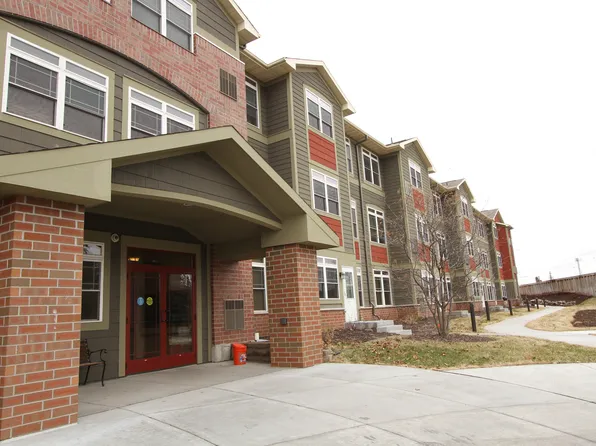 2530 34th St E #101, Minneapolis, MN 55406