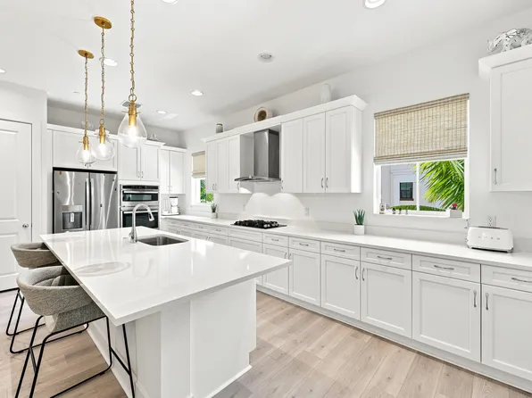 5197 Beckman Terrace, Palm Beach Gardens, FL 33418