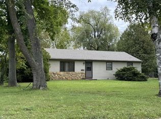 4821 Vista Rd, Manitowoc, WI 54220