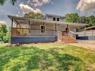 105 Ridge Ave, Cherryville, NC 28021