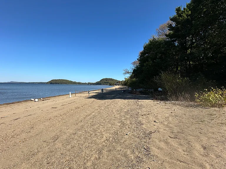 304 Thayer Bay Rd — Photo 26