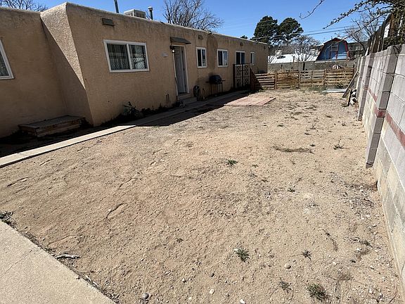 2nd image of 1029 Palomas Dr SE #D