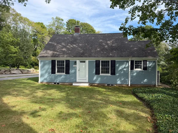 1662 Hyannis Rd, Barnstable, MA 02630