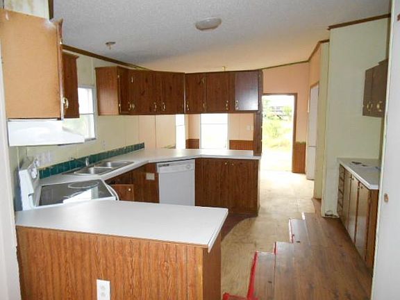 2nd image of 6217 County Road 2597