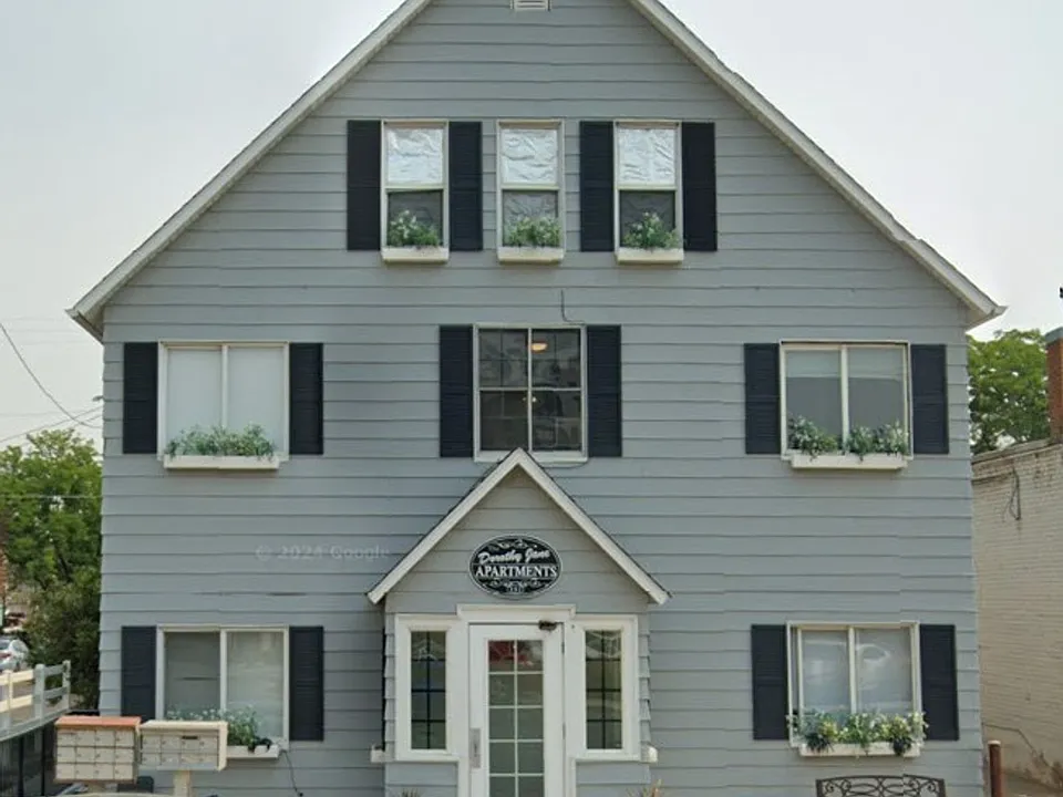151 2nd Ave E
