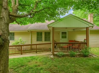 624 Valley Rd, Darlington, PA 16115