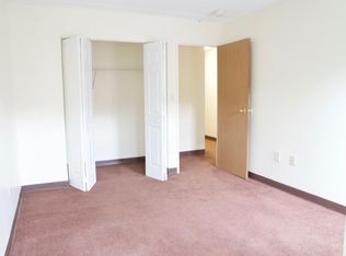 400 Massachusetts Ave #36B, Boston, MA 02115