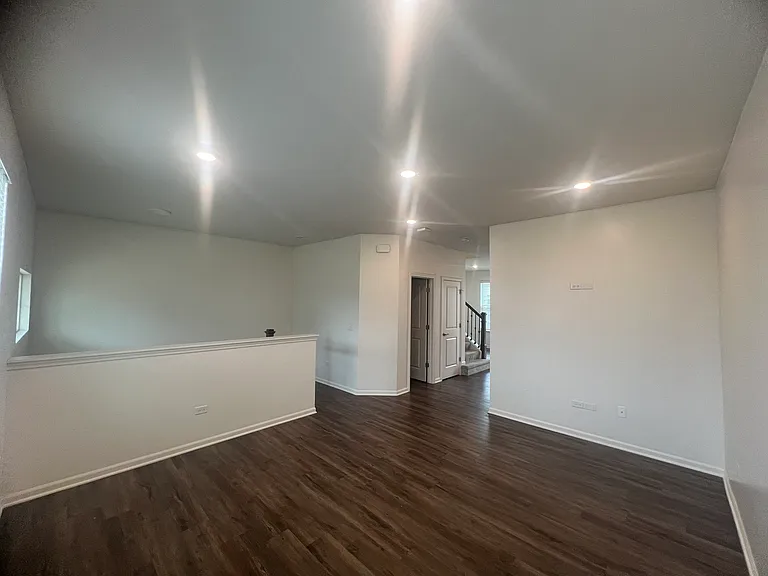 285 Lakeshore Dr — Photo 6