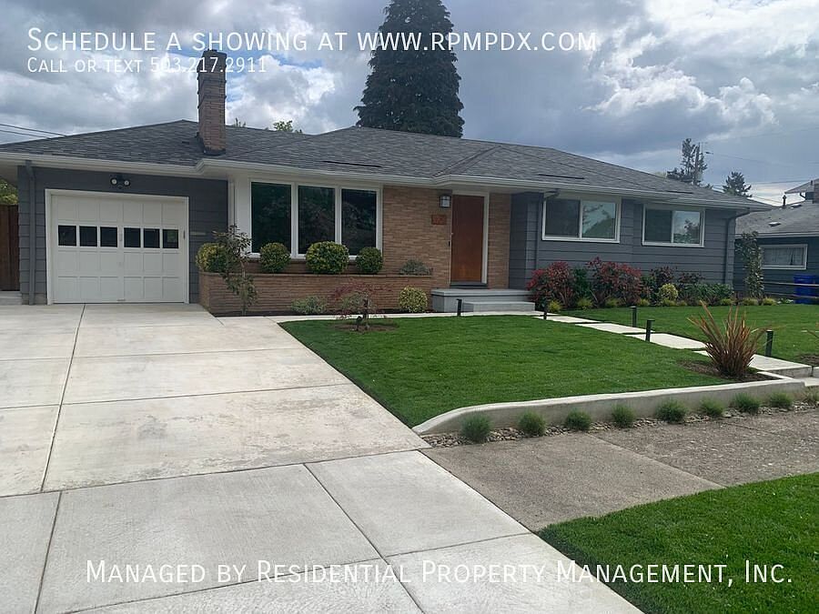 1st image of 9908 SE Lincoln St