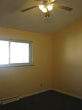 4th image of 221 Brown Ave #B