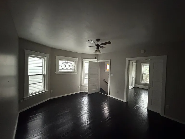 4012 Woodbridge Ave — Photo 10