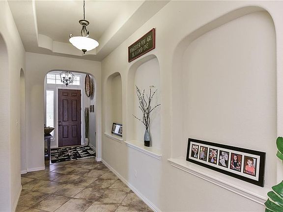 2nd image of 116 N Star Ln