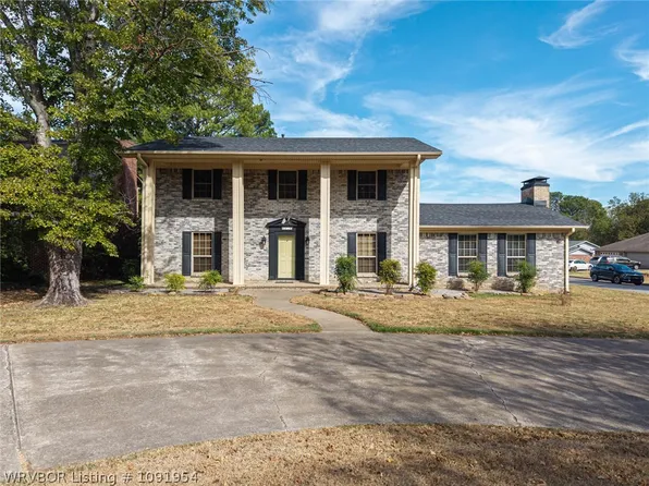 3025 S 58th St, Fort Smith, AR 72903