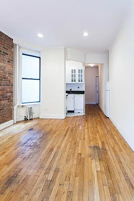 Rented by Centennial Properties NY | media 17