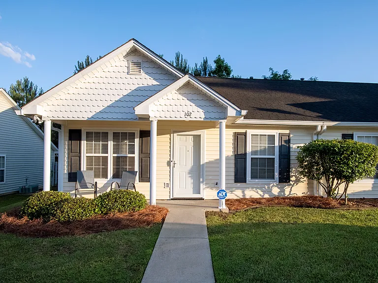 102 Palm Ct — Photo 30