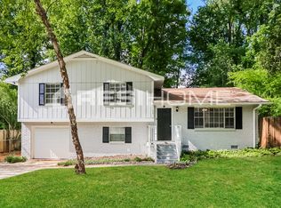 90 Montego Cir, Riverdale, GA 30274