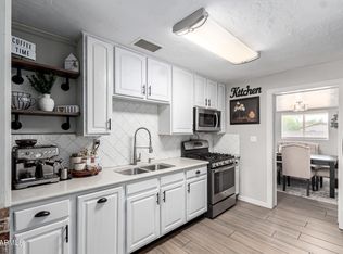 448 N 98th St, Mesa, AZ 85207