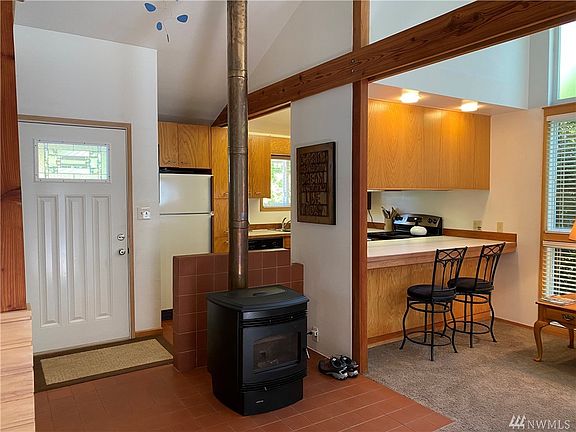 2nd image of 1412 232nd Ln