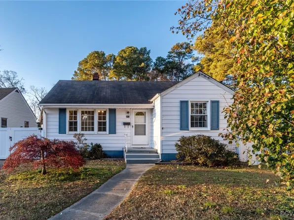 214 Dupuy Ave, Colonial Heights, VA 23834