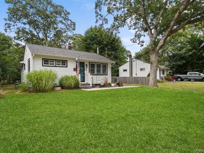 32 Hampton Road, Hampton Bays, NY, 11946