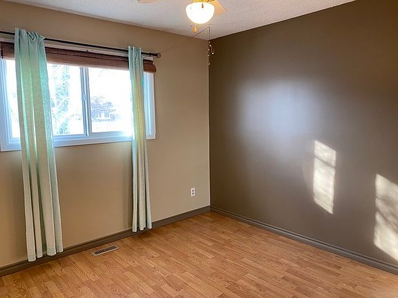 5th image of 4308 46th St