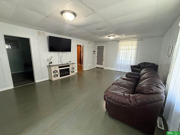 4th image of 1019 Homer St