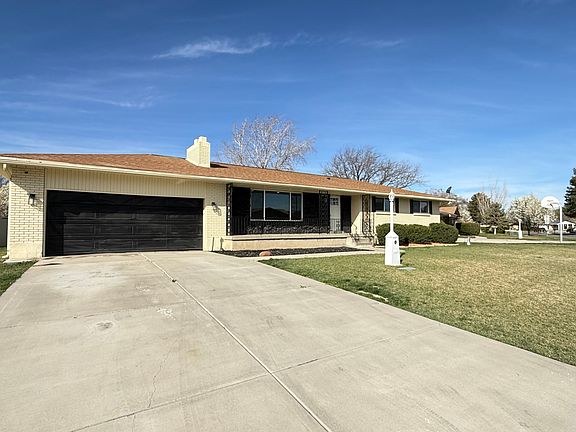 2nd image of 9088 S Julie Ann Way