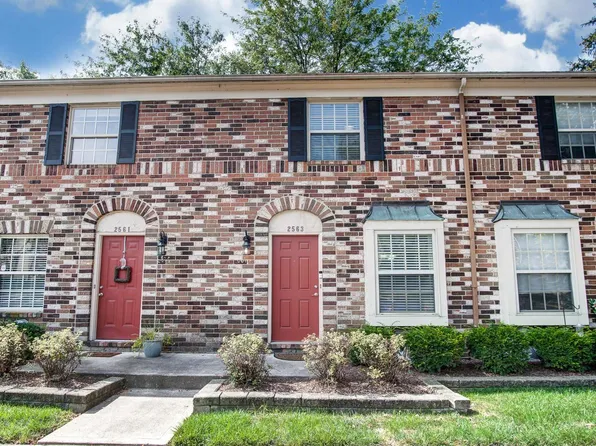2563 Scioto View Ln, Columbus, OH 43221