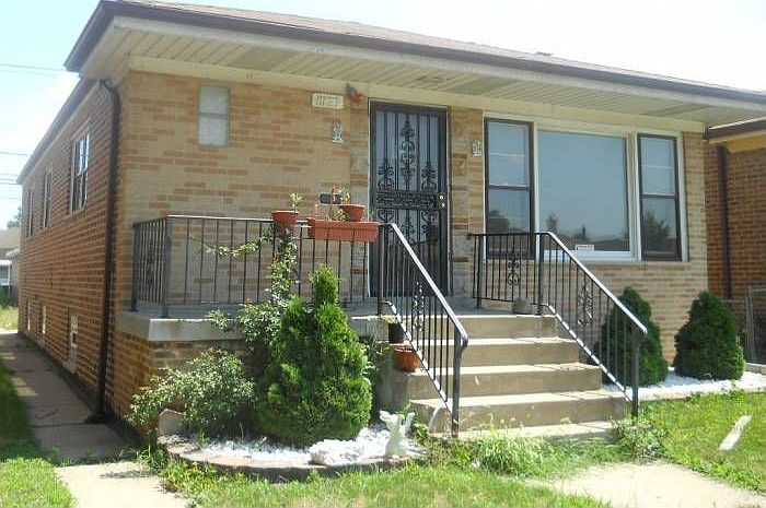 1st image of 11127 S Ewing Ave