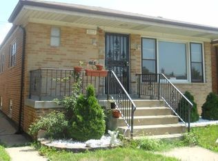 11127 S Ewing Ave, Chicago, IL 60617