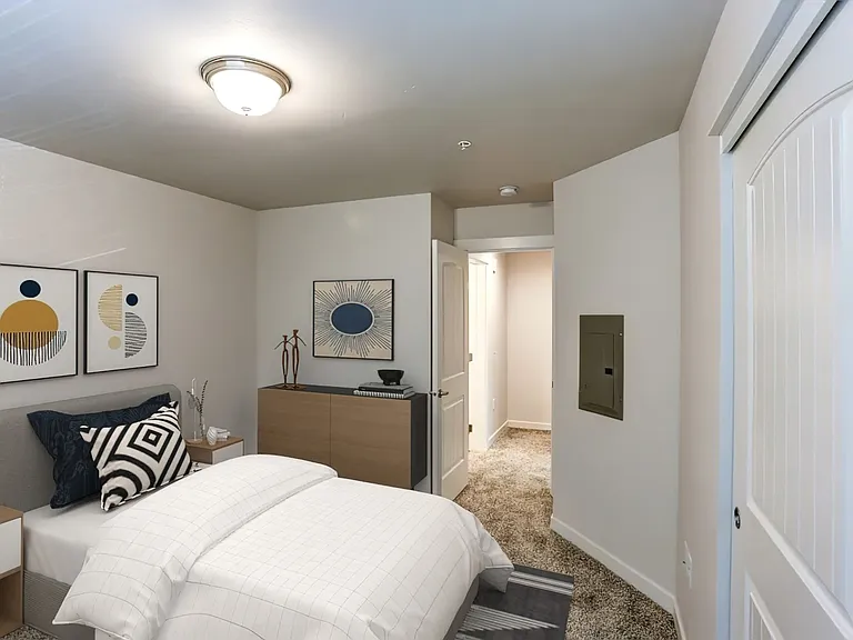Move in and Save at Creekside Townhomes! — Photo 16