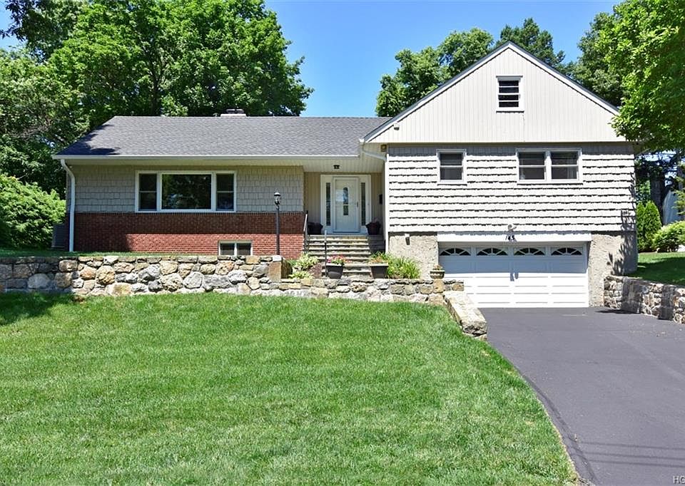 1st image of 145 Princeton Dr