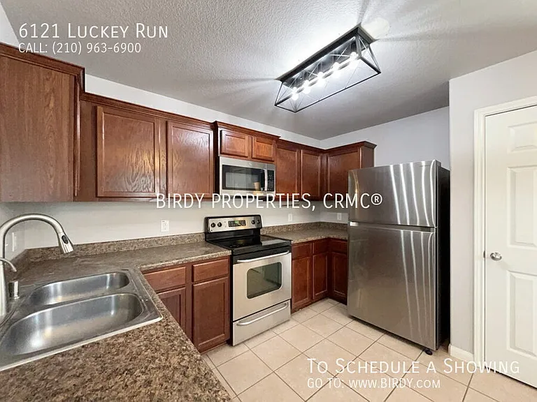 6121 Luckey Run — Photo 13