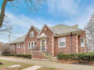 6500 N Talman Ave, Chicago, IL, 60645