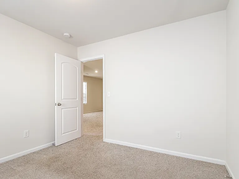 159 Evvalane Dr — Photo 9