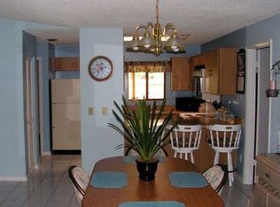 60 Beauford Ln, Palm Coast, FL 32137