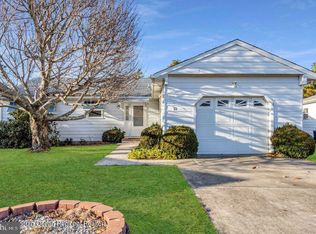 73 Buena Visa Ct, Toms River, NJ 08757