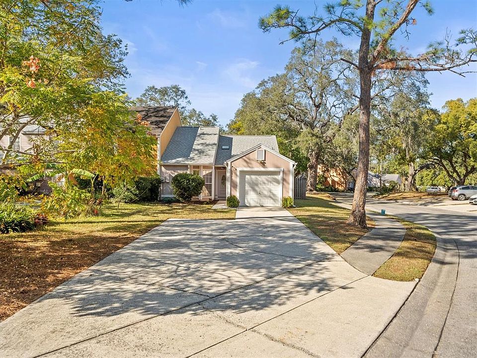 1st image of 9429 FOREST HILLS CIRCLE