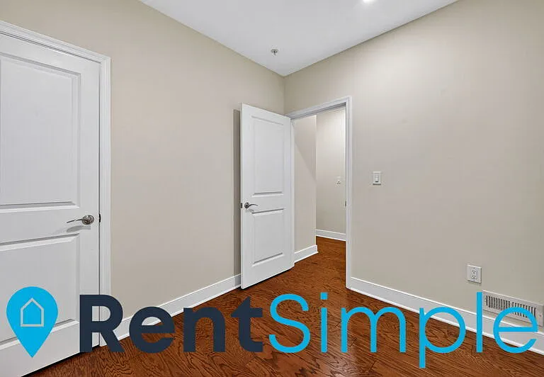 1418 N Rhodes #B110 — Photo 25