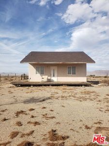 14196 Fairlane Rd, Lucerne Valley, CA, 92356