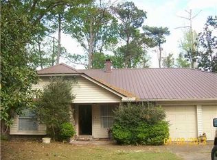 6832 Aupuni Pl, Diamondhead, MS 39525