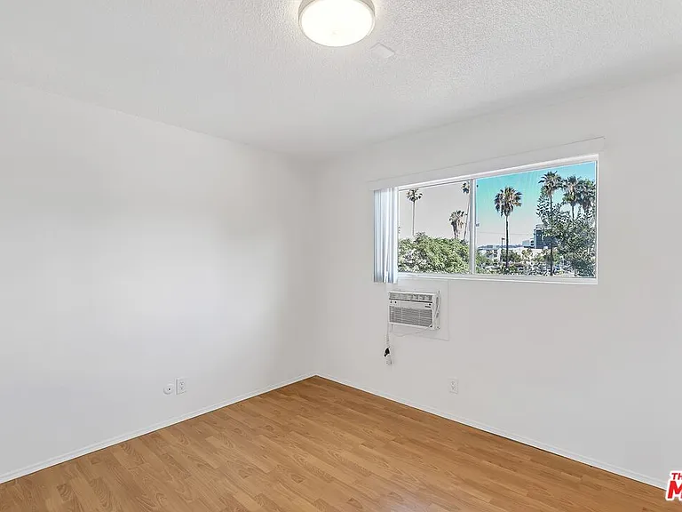 5524 Elmer Ave #3 — Photo 11