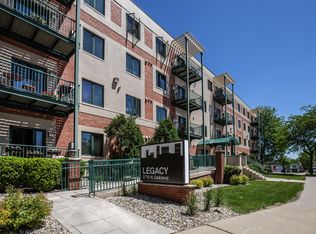 3710 Oakland Ave, Milwaukee, WI 53211